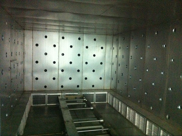 Trundle bed + oven interior